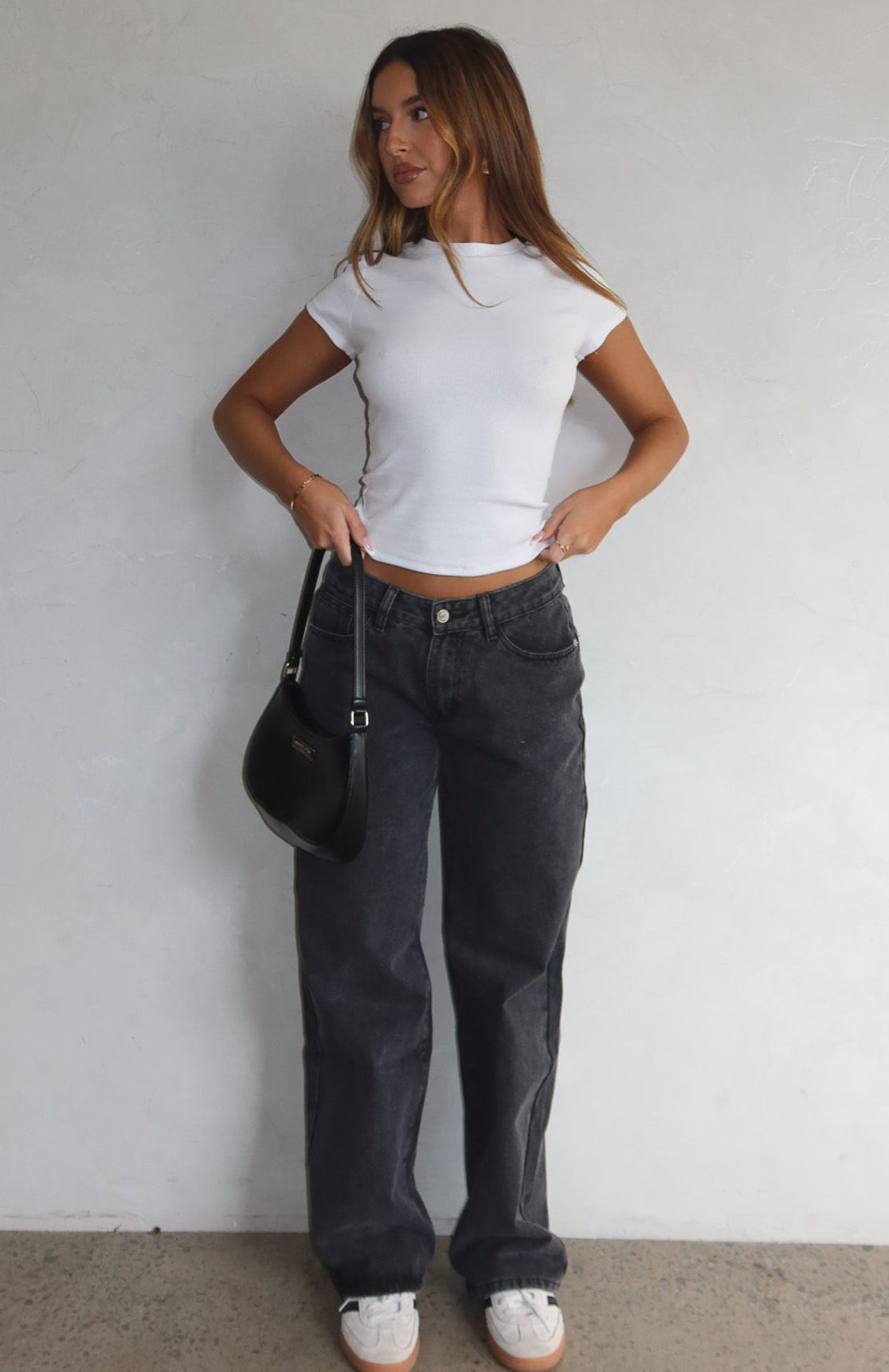 Low Rise Wide Leg Jeans Black
